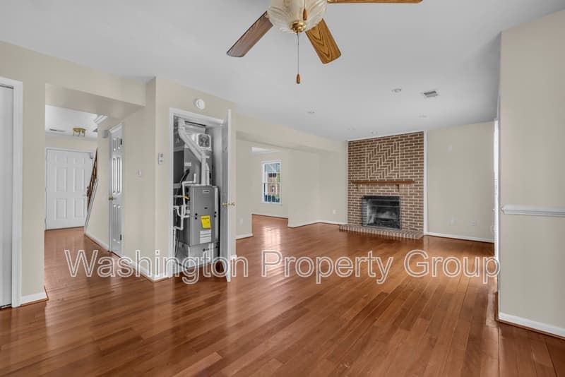 5602 Grouper Ct