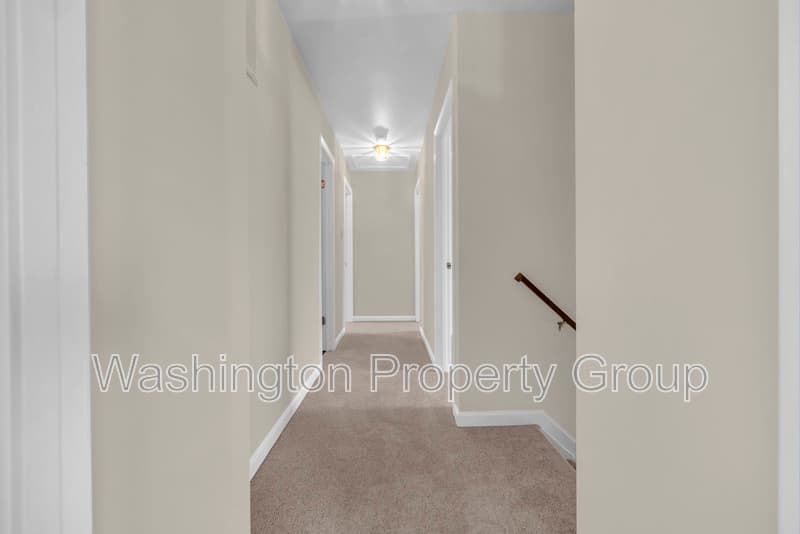 5602 Grouper Ct - Thumbnail 9