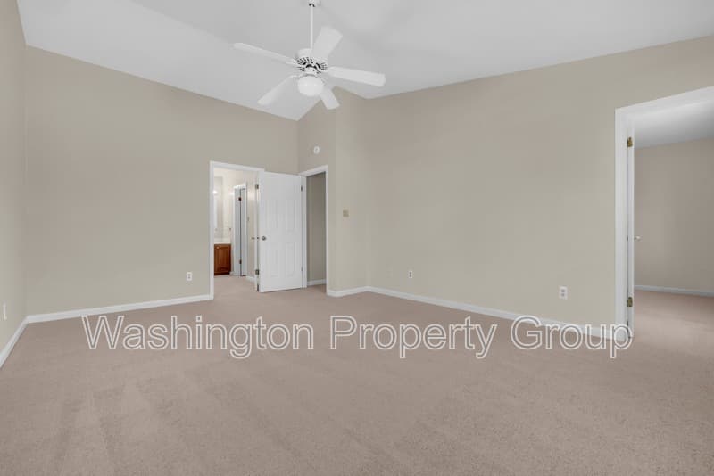 5602 Grouper Ct - Thumbnail 11