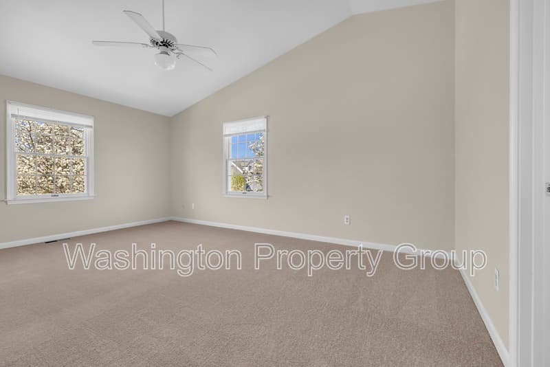 5602 Grouper Ct - Thumbnail 12