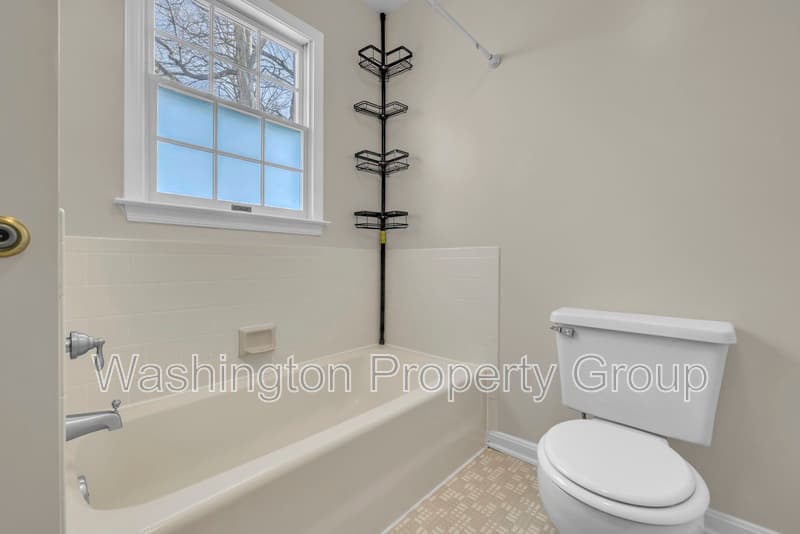 5602 Grouper Ct - Thumbnail 13