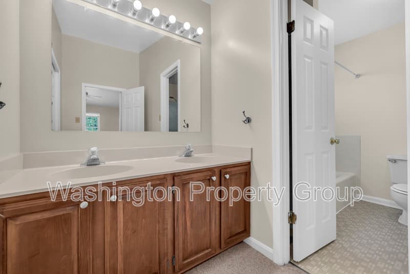 5602 Grouper Ct - Thumbnail 17