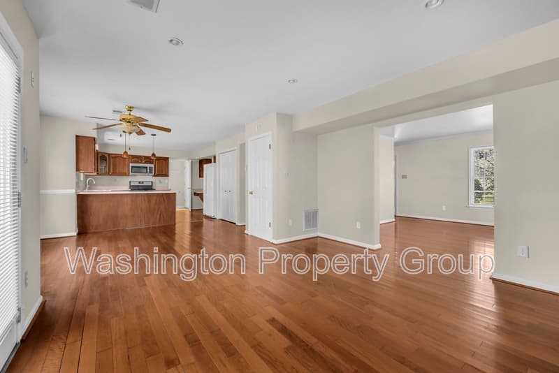 5602 Grouper Ct - Thumbnail 8