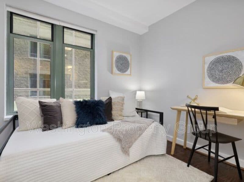 1150 K St NW, Apt 709 - Thumbnail 16
