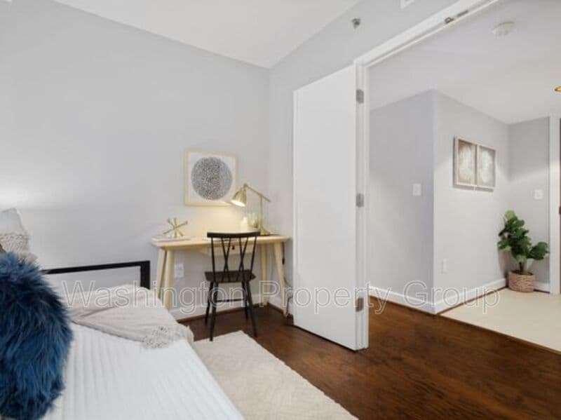 1150 K St NW, Apt 709 - Thumbnail 17