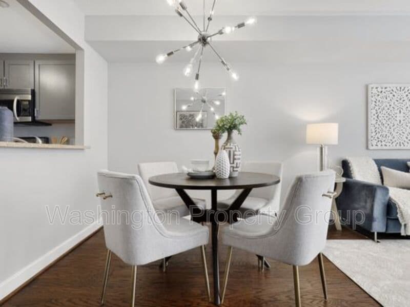 1150 K St NW, Apt 709 - Thumbnail 3