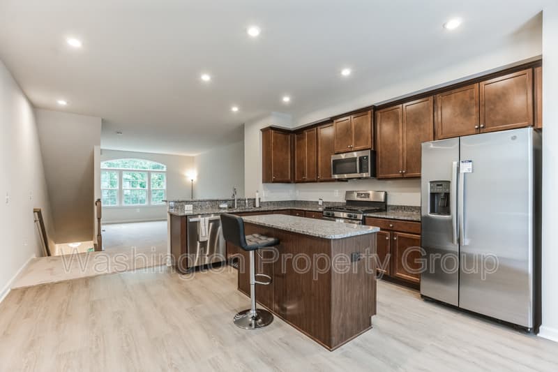 18315 Reaper Hill Ct, Unit 40 - Thumbnail 9