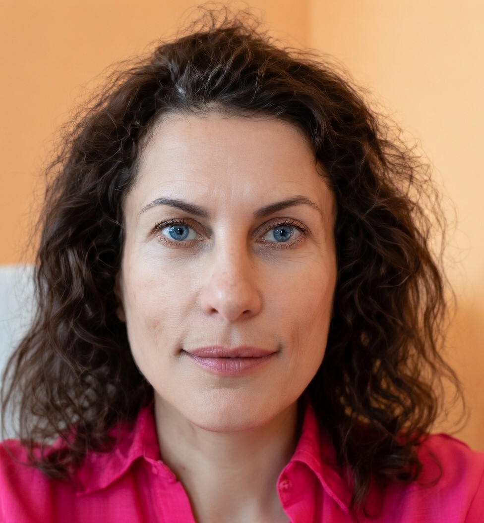 Mira V.
